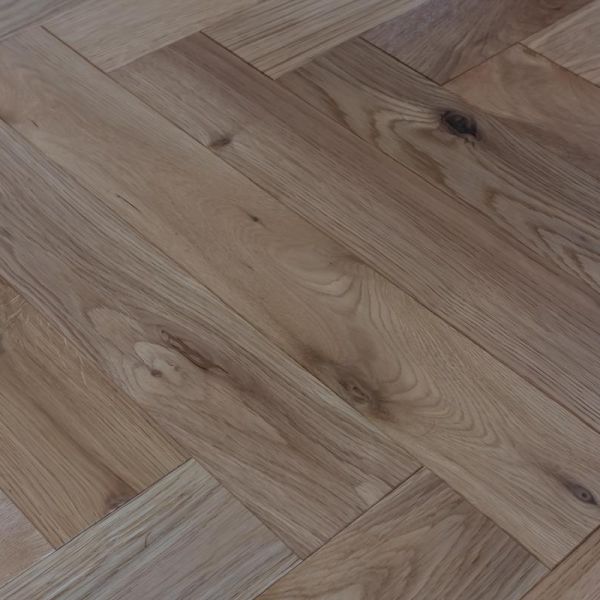 Alabaster Herringbone VH116